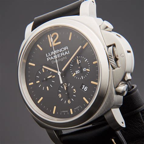 base panerai luminor|luminor Panerai daylight price.